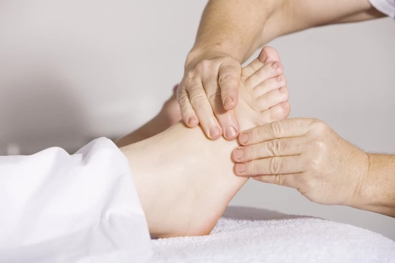 What You Need to Know about Chiropractic Care for Plantar Fasciitis